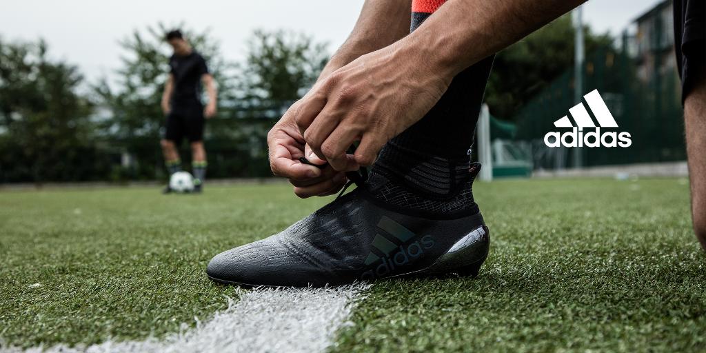 Opsommen Afhankelijkheid Dijk adidas UK on Twitter: "Show them the dark side. The Dark Space #X16.  Available now: https://t.co/dpnNhB9RhG #FirstNeverFollows  https://t.co/KD6Vfm2TaJ" / Twitter