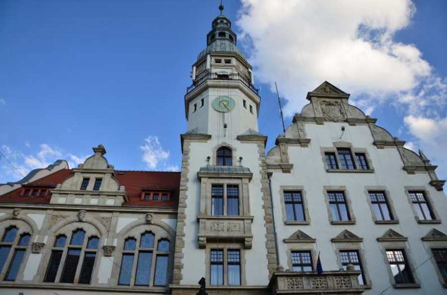 Będą szukać złotych ciężarówek zloty-pociag.com/beda-szukac-zl…