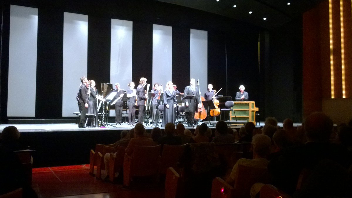 As enrapturing physically as they were vocally: <a href="/StuartSkelton/">Stuart Skelton</a> <a href="/AliceCoote/">ALICE COOTE OBE</a> &amp; <a href="/A_C_O/">Australian Chamber Orchestra</a> after Mahler <a href="/Tivoli/">Tivoli</a> last night.