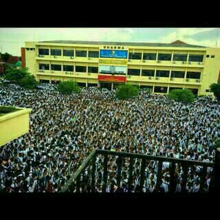rizkysfyn's tweet photo. Dari sekian ribu akhirnya lulus , 4 bulan tidak sia2 , Alhamdulillah yaAllah trimakasih atas hadiah terindahmu :') https://t.co/UVTRapWFl3
