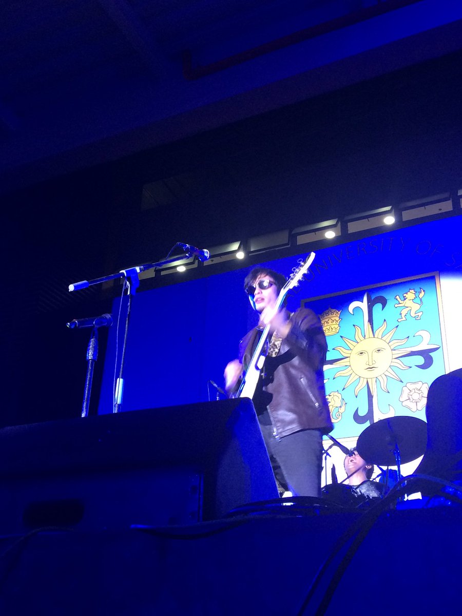micountalan_'s tweet photo. "We are Callalily and we come in peace."
#TWP2016
#USTFreshmenWeek2016
#TheTigerAgenda https://t.co/8lT5Hje4eA