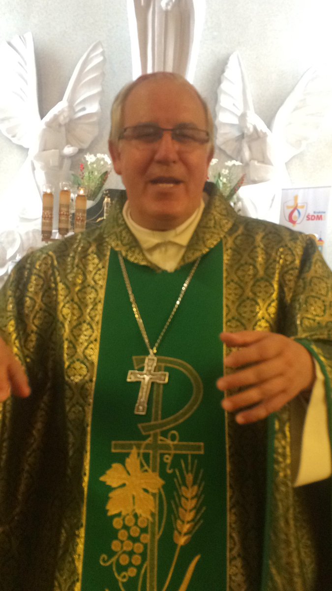 Monseñor <a href="/BisbeSaiz/">José Ángel Saiz Meneses</a> aqui lo pendiente. Un abrazo.