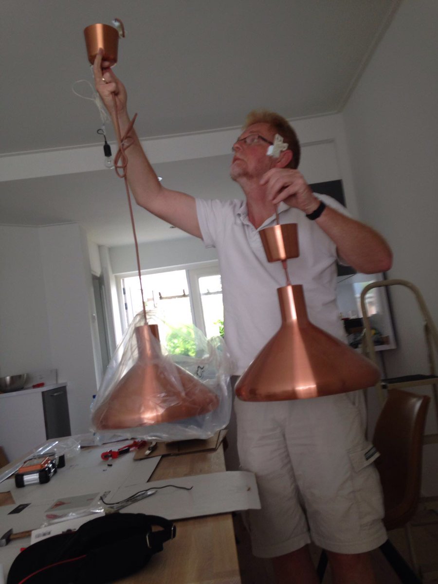 BoschCarlijn's tweet photo. @IKEAHelpt Ik heb 2 lampen, maar van 1 blijkt de draad te kort. Productiefout? Heb geen bonnetje meer helaas.Wat nu? https://t.co/LZULtLqxpv