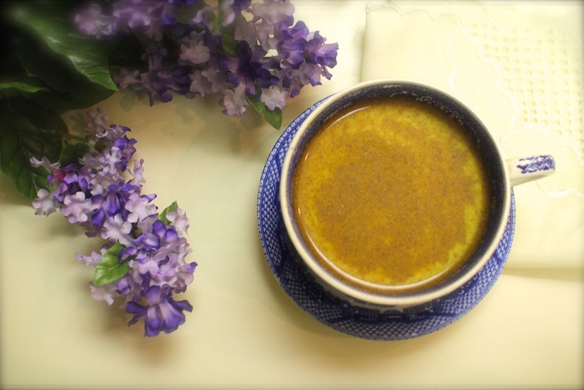 The Powerful Benefits of Turmeric (Plus, Tea Recipe) by <a href="/WellWeeks/">Stephanie Weeks</a>

 ow.ly/4n928W

#foodmatters #turmeric