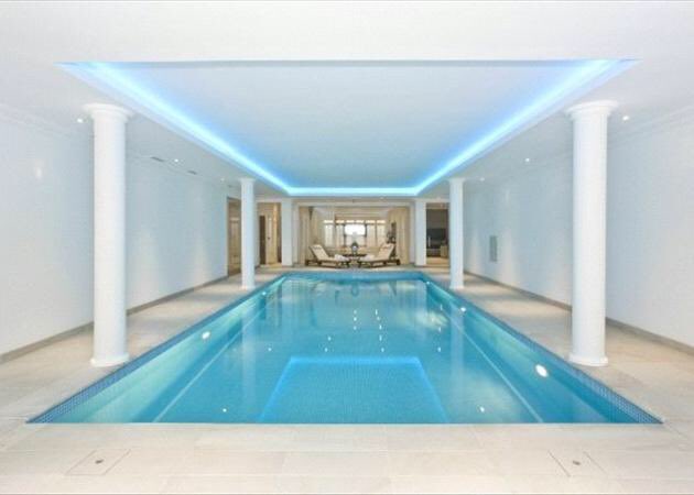 lightplanhenley's tweet photo. Private residential in Surrey. Colour changing RGBW pool ceiling by @lightplanhenley https://t.co/YowvrxzCIk