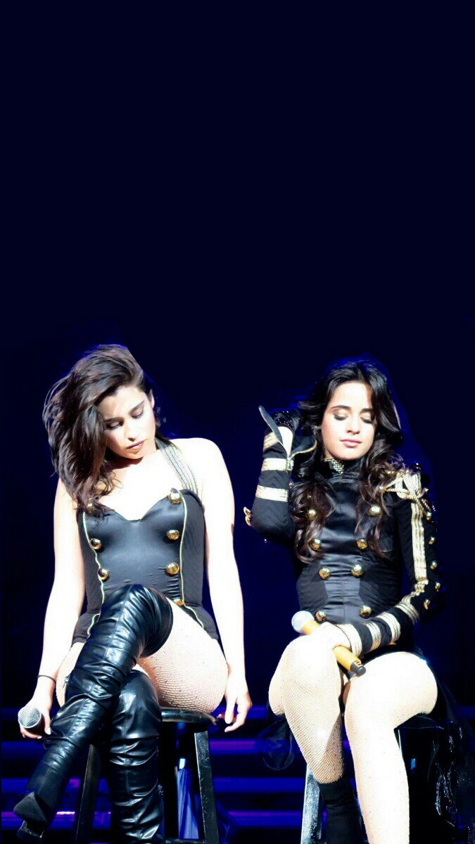theslayedits's tweet photo. 🔥Camila Cabello &amp; Lauren Jauregui (Camren) lockscreens🔥
🔥Fifth Harmony🔥
🔥Rt if you save🔥
-🌈 https://t.co/M7hgehyz9g