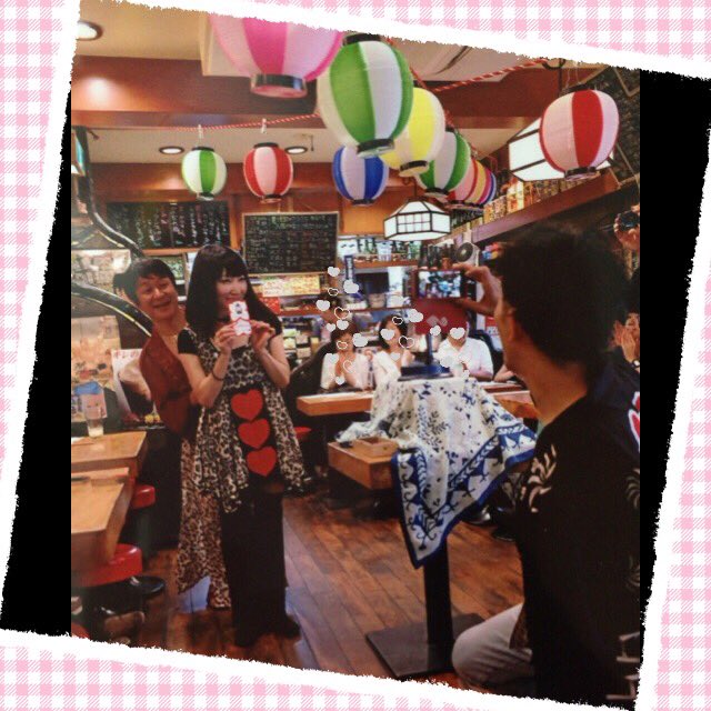 AliceHiiragi's tweet photo. 夏の思い出。
ママチャリVol.11 Vaga音頭@呑者家
photo:香田さん
#大入り
#呑者家
#チャリカルキ https://t.co/Ec5LV3lyJq