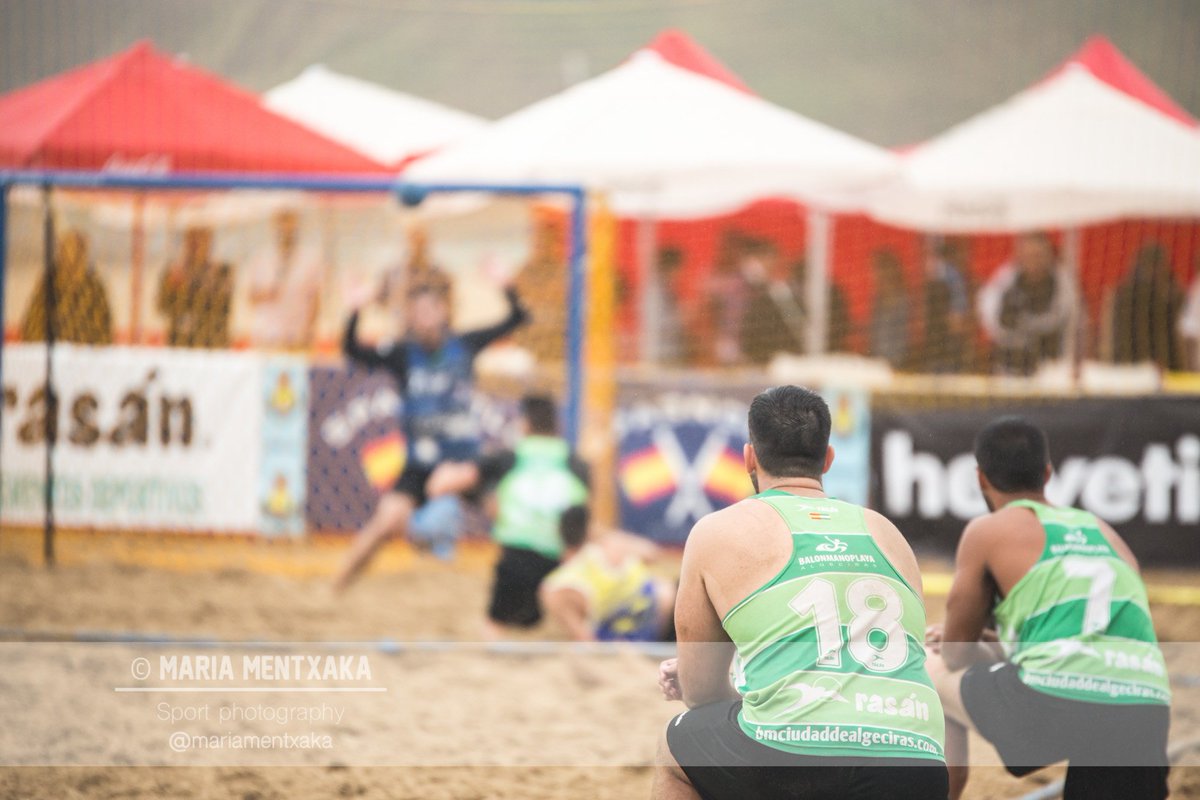 Galeria Fotos #Balonmano Playa Cto de España bit.ly/2anIO5x A disfrutar