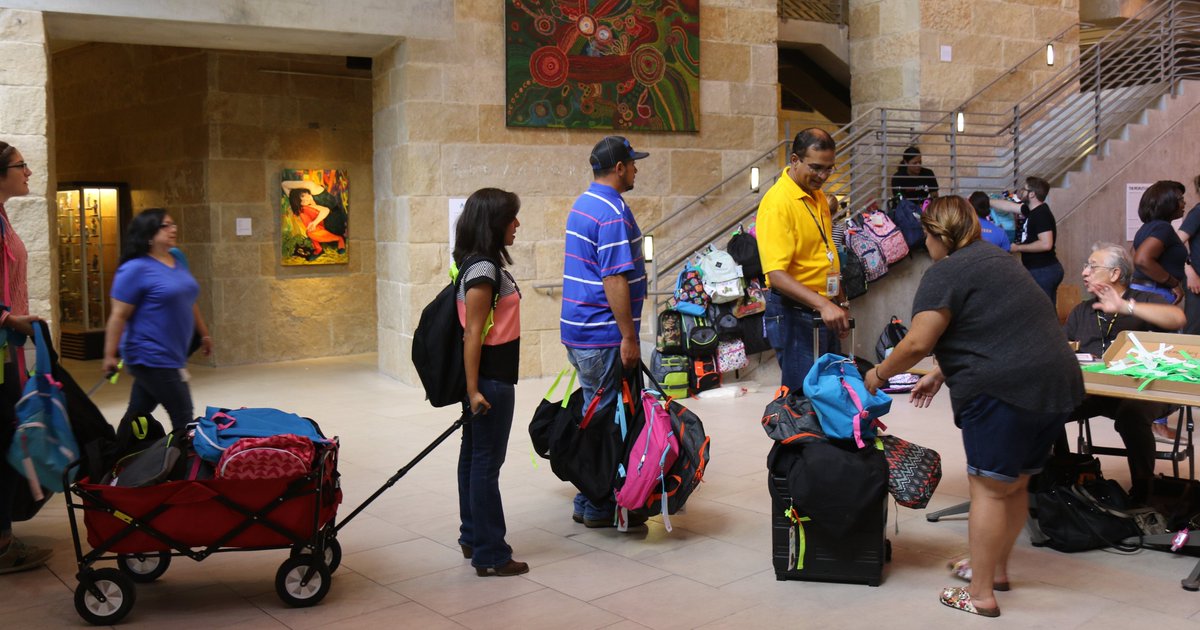 austinenergy's tweet photo. Our Kramer Ln. employees donated a whopping 120 backpacks to the @austintexasgov #buildabackpack drive! #AISDproud https://t.co/9LIBZe9U2i