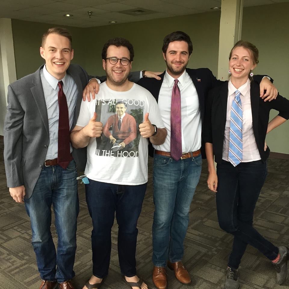dustin_sheets9's tweet photo. .@danbrampresents looks like such a proud #DODDad #OHHillYes #DanBramSecretServiceDetail https://t.co/uVOz90BU3p