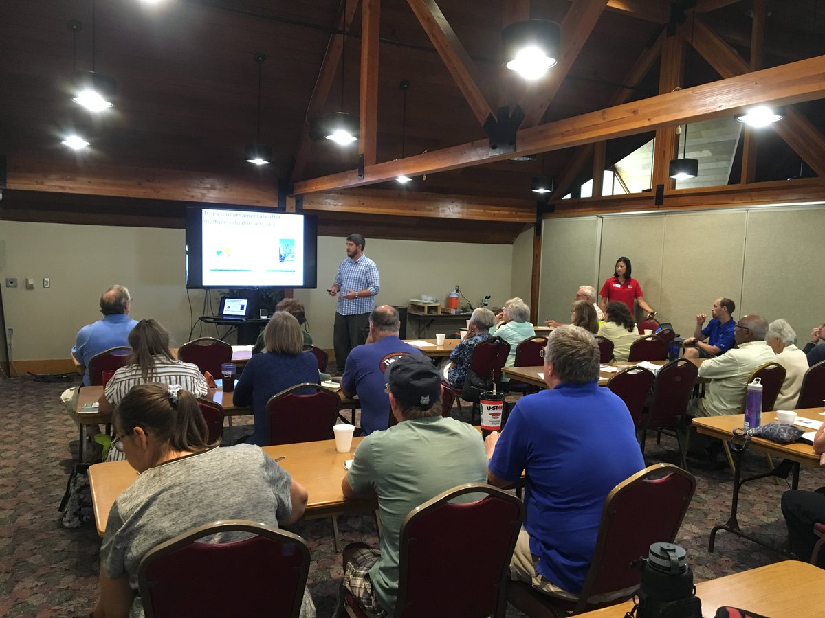 Insect enthusiasts explore passion at BugMasters training. bit.ly/2aQ91Ji <a href="/UNLEntomology/">Nebraska Entomology</a> #NebExt #bugs 🐜🕷🐛
