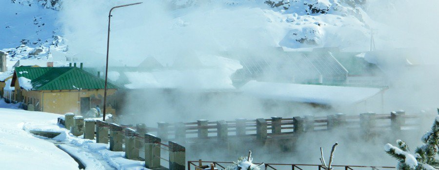 TodoNieve's tweet photo. Neuquén: la novedad de poder disfrutar de las termas rodeado de la nieve « Todo Nieve https://t.co/1cijNwZo9T https://t.co/LMjKwBZ6MK