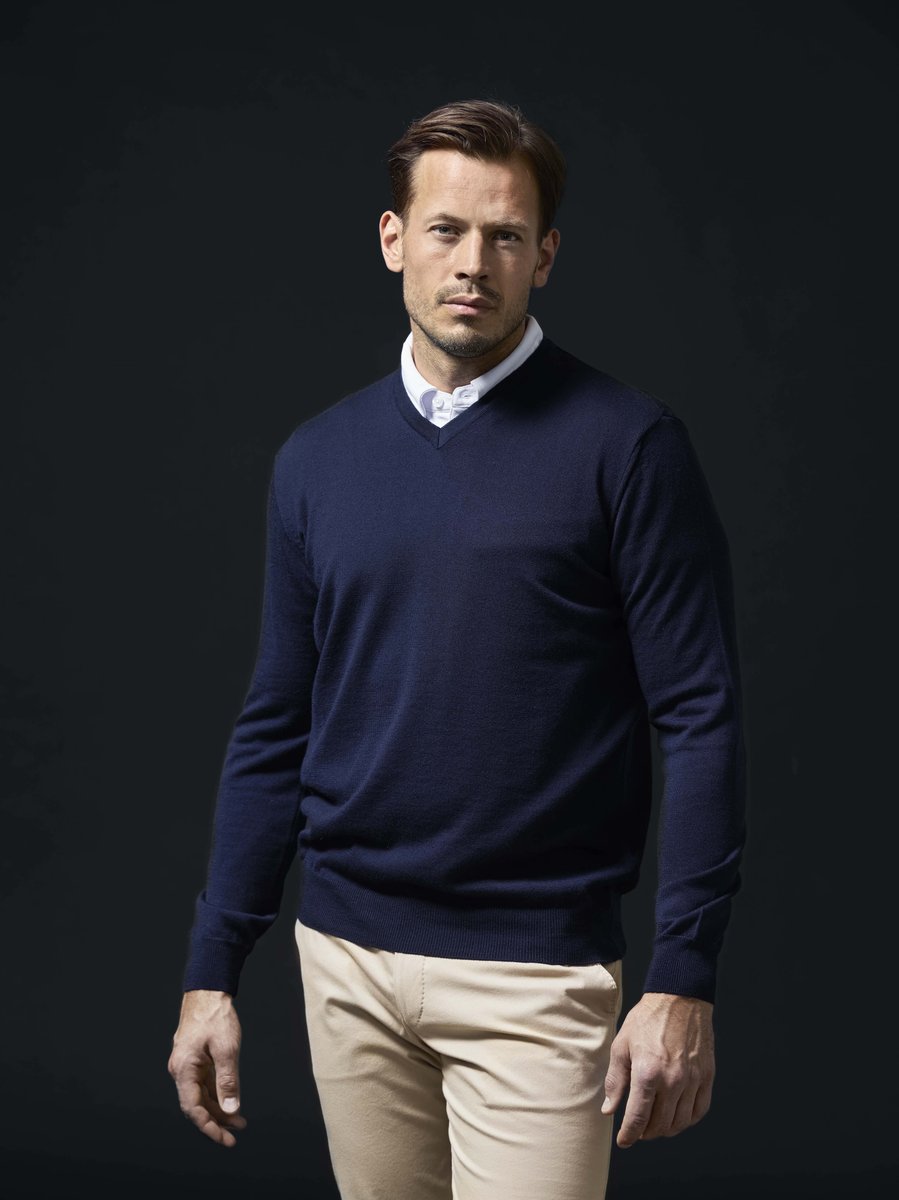 oscar jacobson knitwear