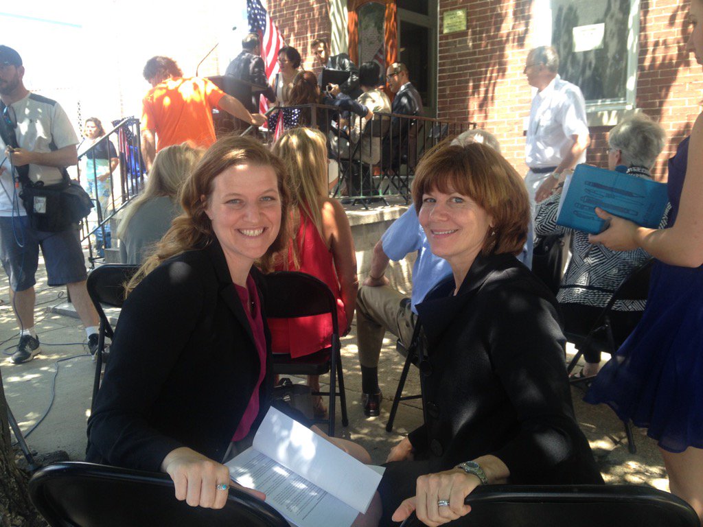 EC staff attending Reason for Reform Maryland Press Conference with Mayor and Maryland immigrant business community.