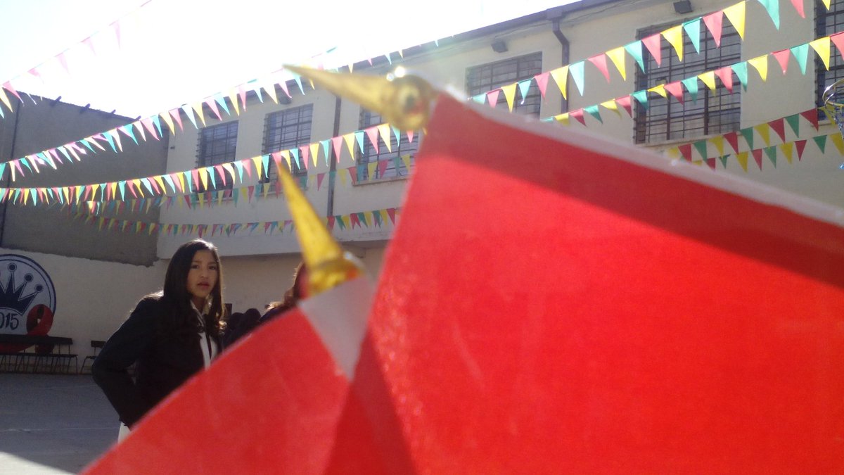 fer9qui's tweet photo. Las armas del brayan y del kevin en las fiestas patrias  :v https://t.co/bXc6w3sWHj