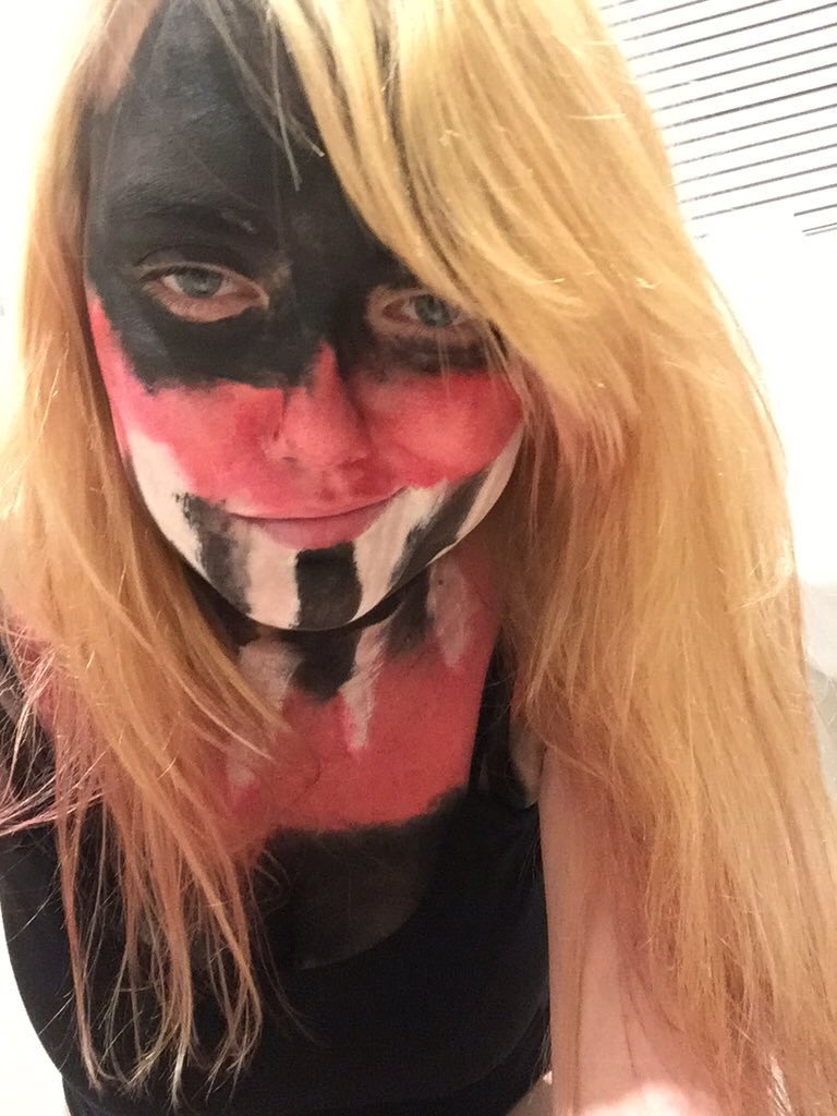 KEOwen24's tweet photo. #FlashbackFriday #FinnFriday #DemonPaint @FinnBalor https://t.co/i08sGaAMZA