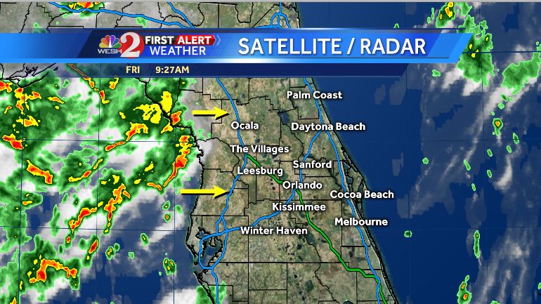 amysweezey's tweet image. Rain along Gulf Coast will push east thru the day. Tropical downpours (1-2" in 30-90 mins) expected. #WESHwx