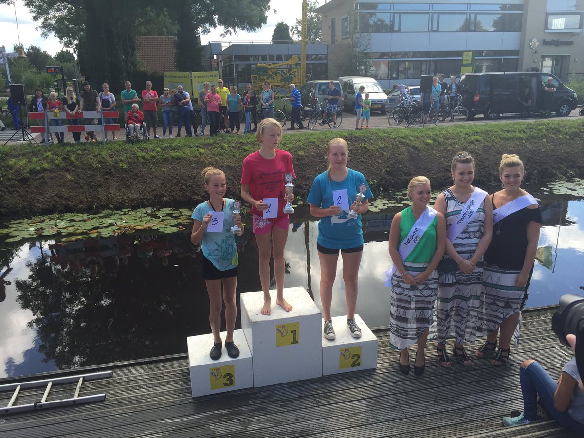 De winnaars van het Boegsprietlopen:
<16
1. Madelief Lochtenberg
2. Mirthe Otter
3. Lieke Karsies
#varia2016