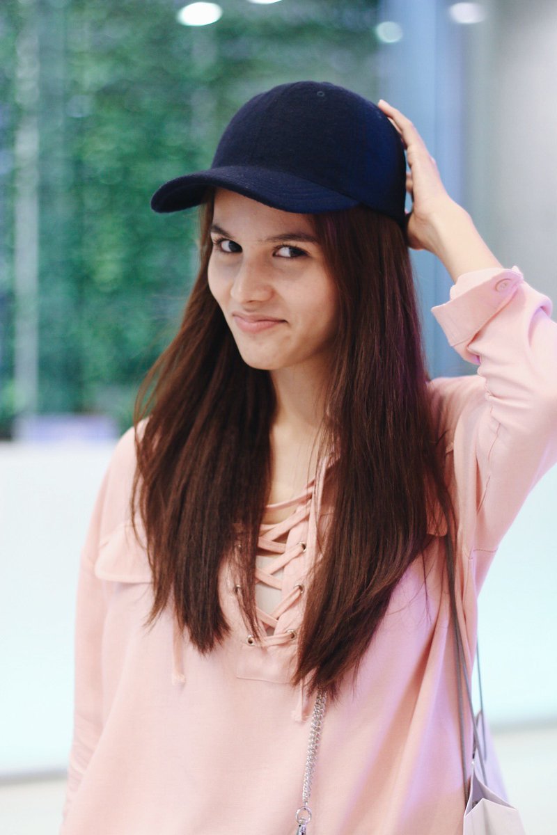 แมนๆครัชช 😜😜
( cr.nooknook38 )