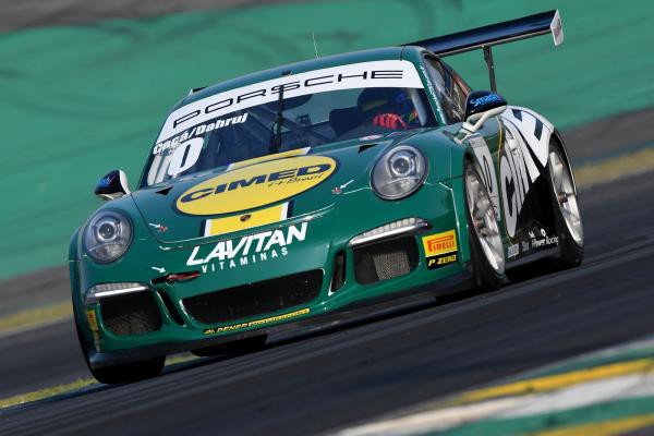bateroda's tweet image. #Primeiros ensaios animam os pilotos da Porsche GT3 Cup Challenge em Interlagos -  bateroda.com.br/auto/2016/08/0…