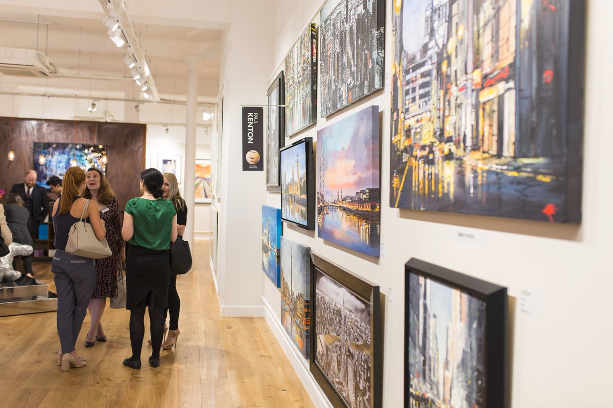 Peek inside new <a href="/CFAManchester/">Castle Fine Art - Manchester</a> &amp; press preview event with photography by <a href="/thisisdecoy/">Decoy Media 📷</a> ow.ly/sUKN302XwwT
