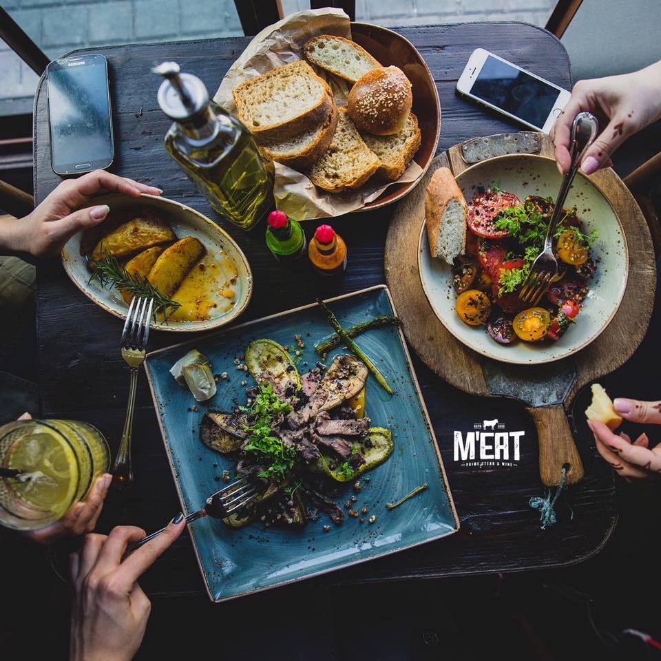 Yorucu və stressli iş günündən sonra xoş saatlar keçirmək üçün M'EAT restornına gedin!

bakuguide.com/az/1-yemek-icm…