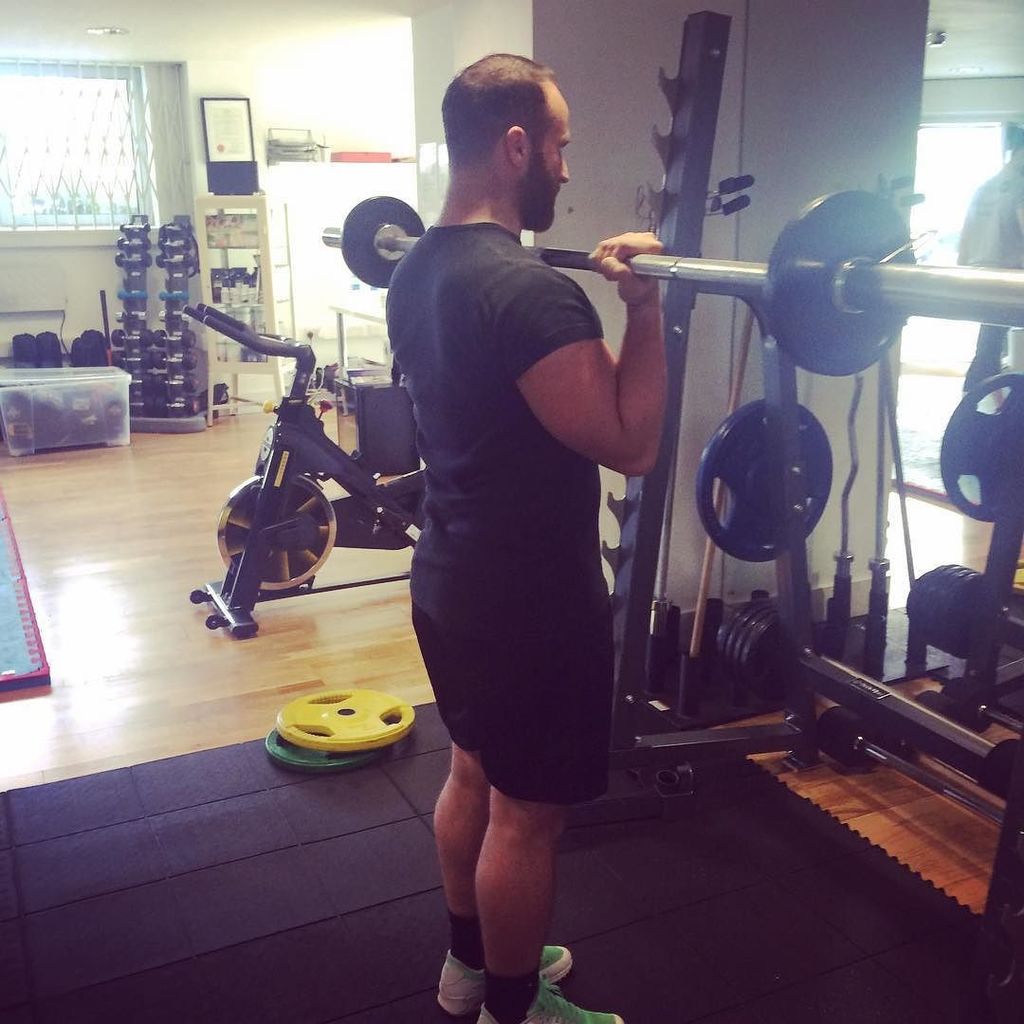 _FitFashion_'s tweet photo. Great work on the arms today to finish off the upper body training. Strong superstar on st… https://t.co/LrF5qn3VSk https://t.co/u28DDoJNMJ