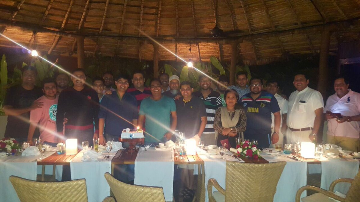 gaurav_jaju's tweet photo. @AdityaGhosh6E @IndiGo6E Midnight celebrations with top trade partners of PNQ #ten6Eyears @leela TRV https://t.co/wGyYOcmWCa