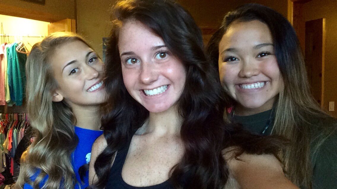 skyefeist's tweet image. Happy Birthday to ma best frand😍 you make me happy and I love you. have a great day #zeroproblems #trio4ever #shark💙