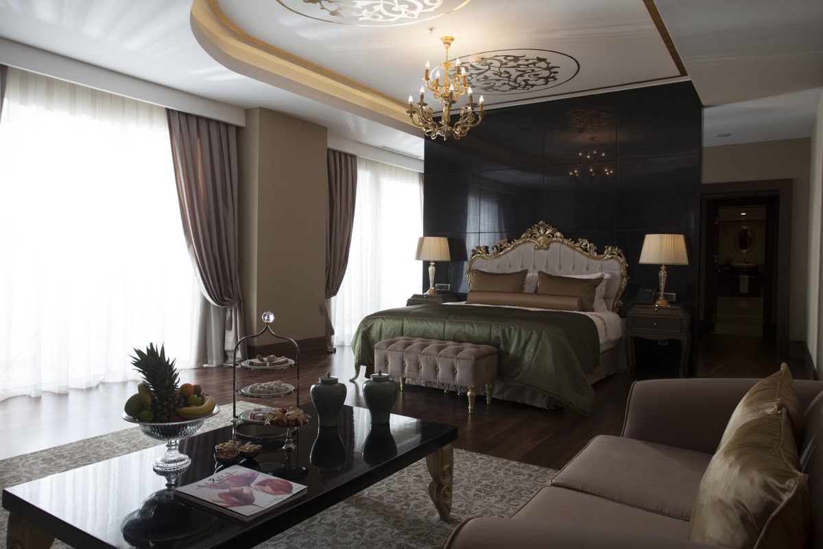 RixosBeldibi's tweet image. Pamper yourself with Rixos Beldibi’s Suite Package in this weekend
#rixosstyle #suite #package #luxuryhotel #vip