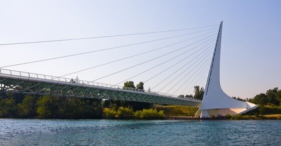 RevolveSolar's tweet image. So How Much DOES it Cost to Go Solar in #Redding, California? #CA #GoingSolar hubs.ly/H03WWCQ0