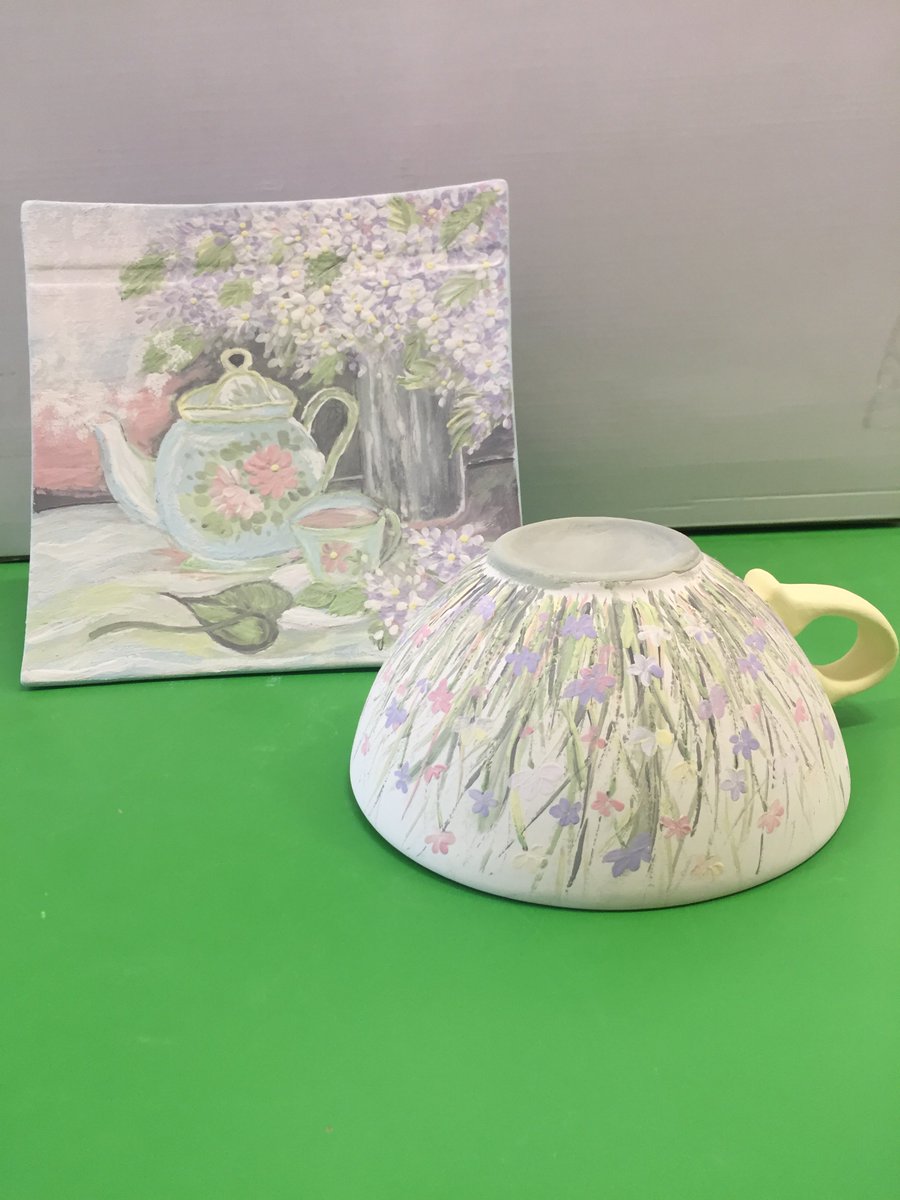 Check out these #ceramics ready for the kiln! Did you paint one recently? =) #CAtoystore #CAceramics #DIY #paint