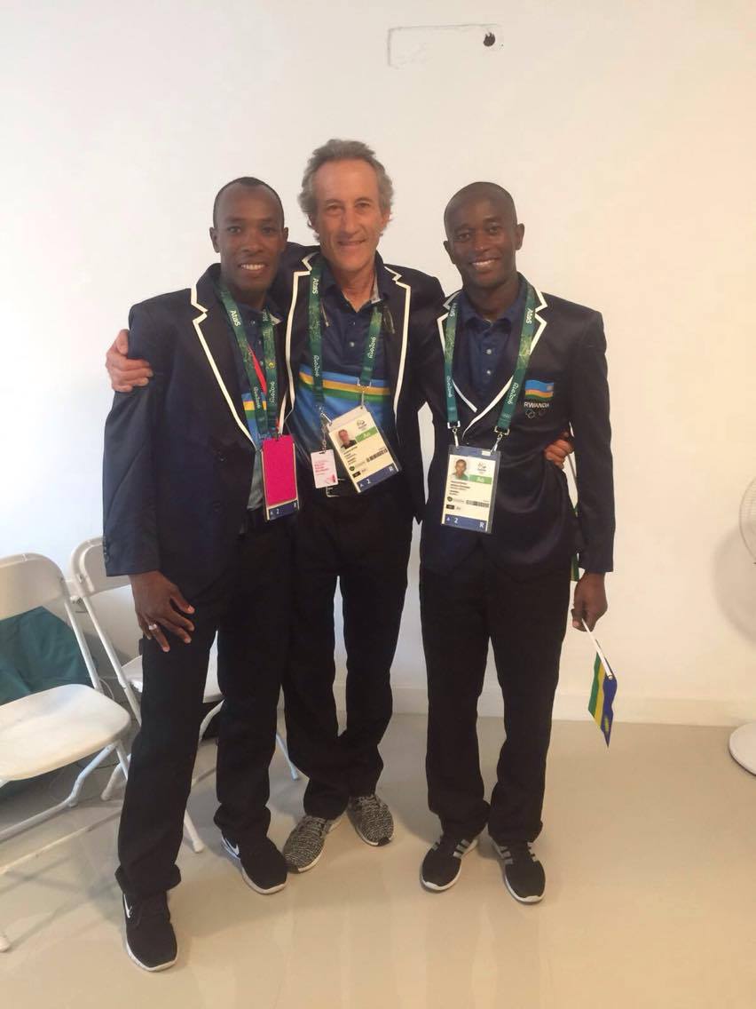 Getting ready for the Opening Ceremony in Rio w/ #RWA flag bearer <a href="/AD_Niyonshuti87/">Adrien Niyonshuti</a> #Rio2016