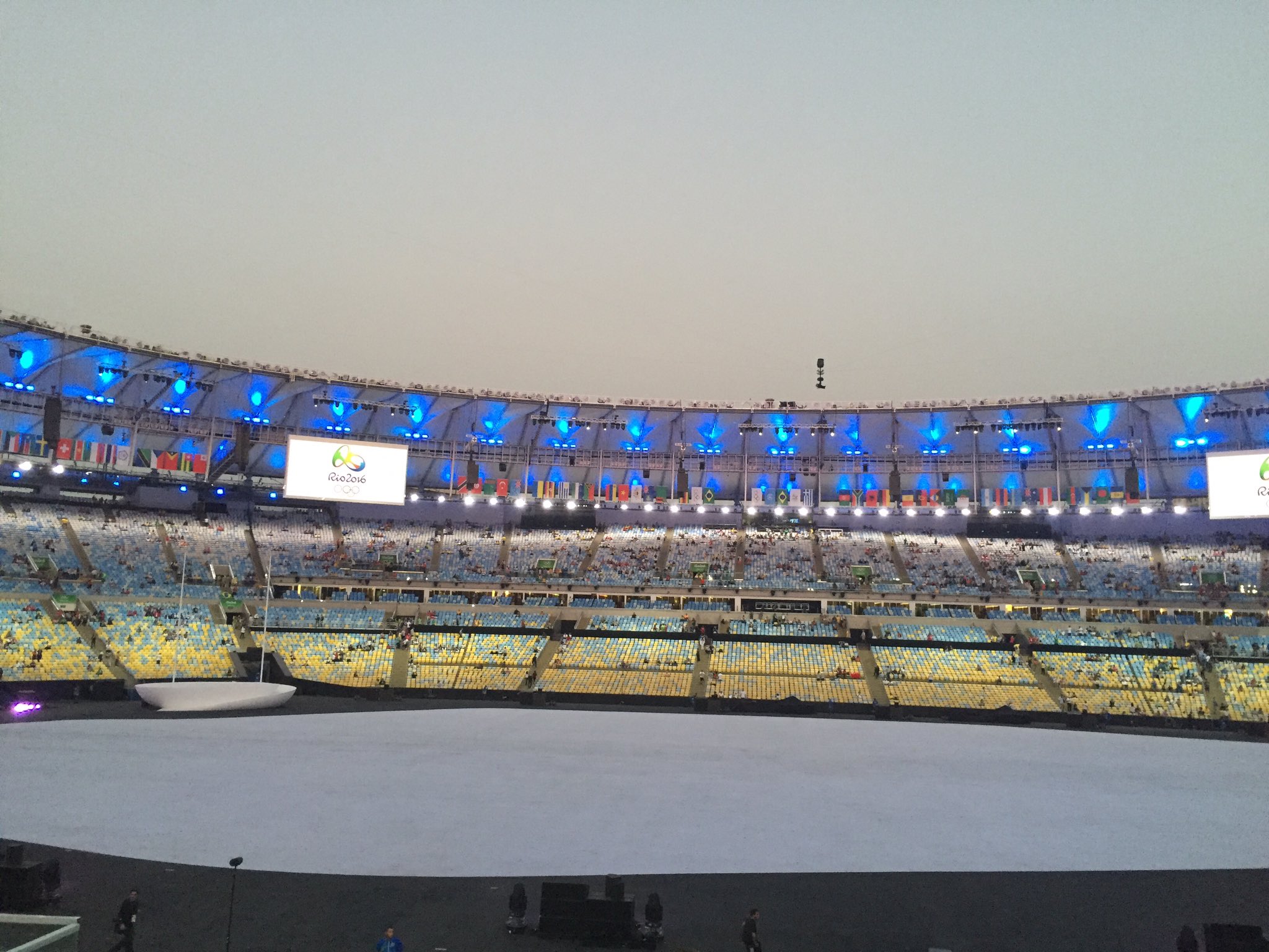 CpH6HvrXgAAUGoY.jpg:large