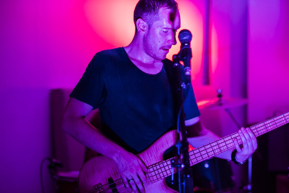 83CLASSIC tweet media