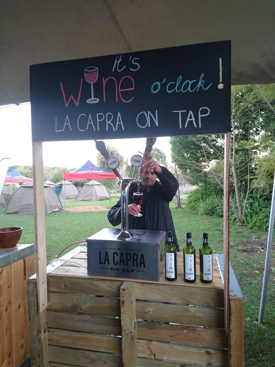 SRTraverse's tweet photo. It's #WineOClock at #SRTraverse. @FairviewWine #WineOnTap ๐ท๐ https://t.co/Tf9JOsI4Tw
