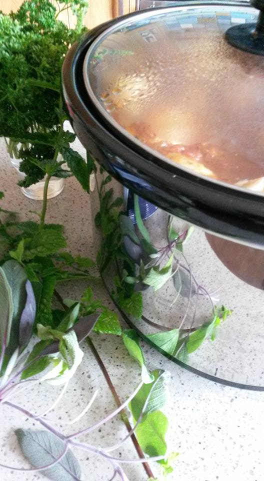 ArtSurgery1's tweet photo. Well Cumulator 8, that's tomorrow's dinner in the #slowpot.
Now, mint or parsley .. or both!
https://t.co/4hjXTH2fvL https://t.co/M0V99Q4FU5