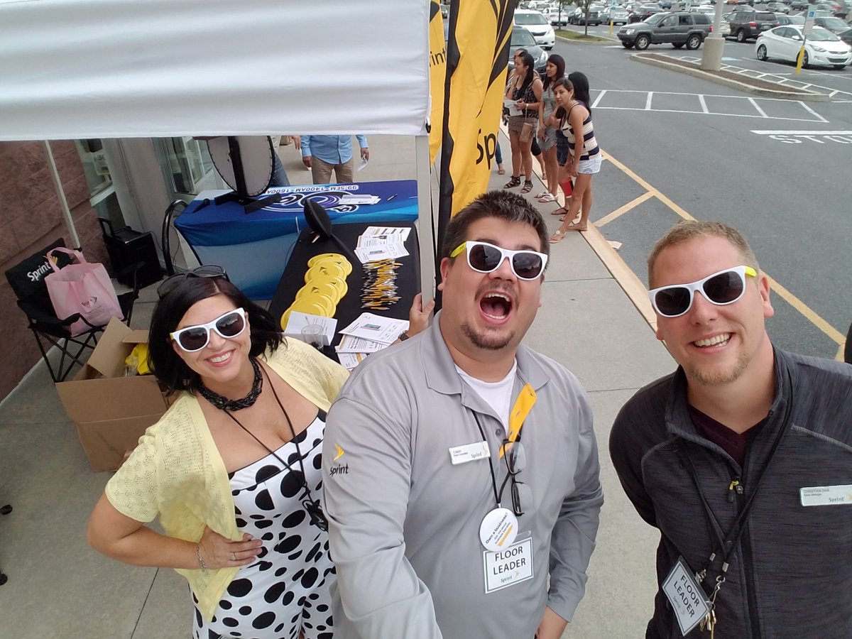 Sprint Store 1809 tweet media