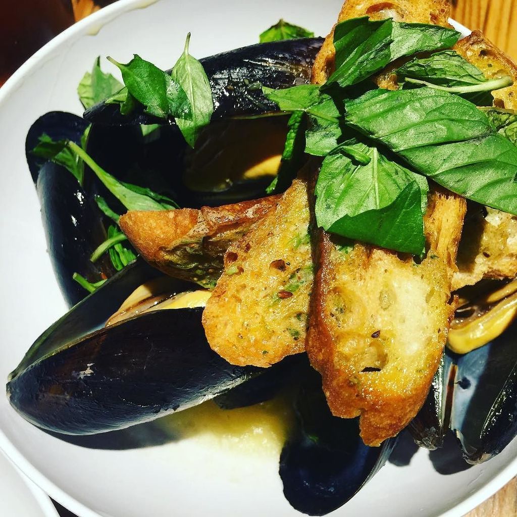 SaturdaySnacks's tweet image. Is it lunchtime yet?? @pinestreetmarketpdx