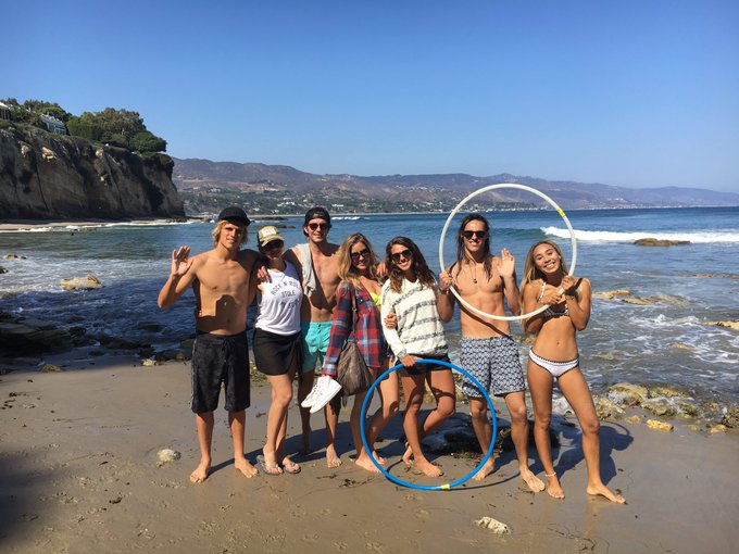 Malibu beach day! Missing the family #therunner https://t.co/q3dFCftxKD<a href="/tag/therunner"class="tags">#therunner</a>