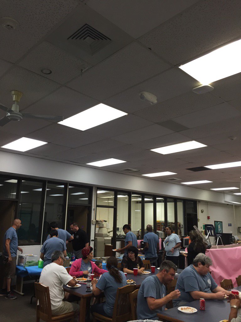 FlossmoorHills's tweet photo. After lots of hard work, the SD161 Custodial Staff enjoy lunch at FH! https://t.co/6q7EHJJiHT