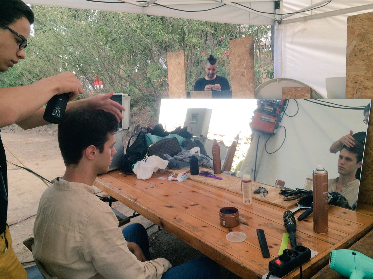 ajuntcalonge's tweet photo. Des del backstage, tot a punt per començar la @CostaBrava_FW al Collet de Sant Antoni #CBFW016 https://t.co/rMNitbMAU5