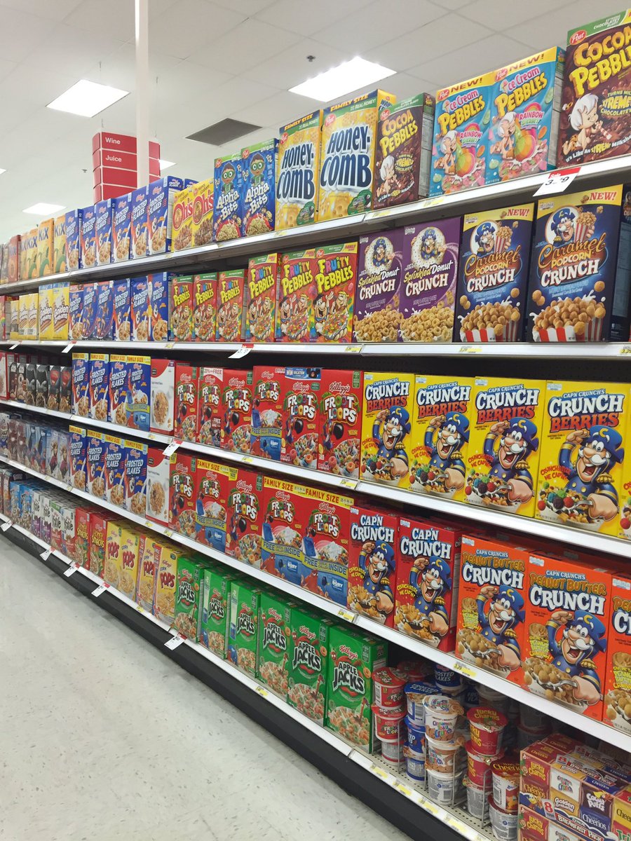EdwardTGT's tweet photo. Keeping our grocery department zoned and out of dates pulled is all part of our Freshness Friday fun! https://t.co/MJI9LfNc19