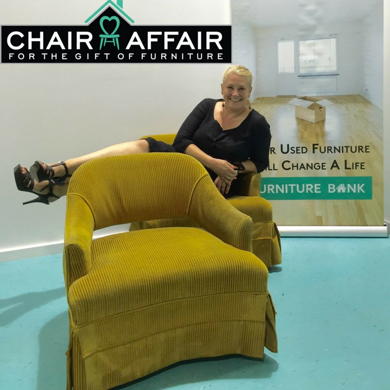 Furniture_Bank's tweet photo. .@michellemawby will be re-purposing this twin set for Chair Affair! https://t.co/wRYXJfl76D #ChairAffairCDN https://t.co/NcCETBj6Nx
