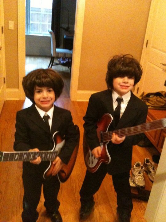 <a href="/MattSpiegel670/">M@</a> <a href="/Tributosaurus/">Tributosaurus</a> A 2013 Beatles Kids show and then this happened. #Beatles