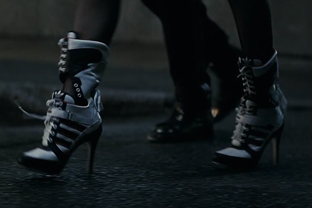Ali Twitter: "Never forget that Harley Quinn wears these shoes - Adidas heels? - during the end of days #suicidesquad: https://t.co/TBPfAg8clQ" / Twitter