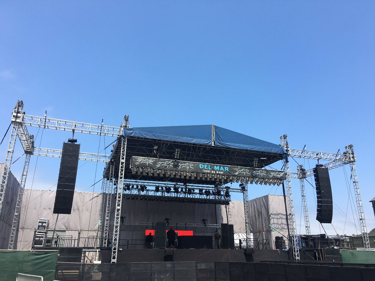 theaceantonio's tweet photo. Here at the #DelMar Fairgrounds for the concert series set up with #PacificRecords 🎙🐴 @pacificrecords https://t.co/qPk23jCQdW
