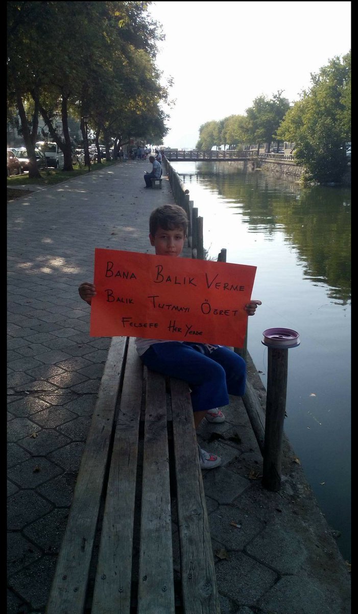 Balık yemeyi değil balık tutmayı öğretmek aslolandır.
 #Felsefeye31Kadro