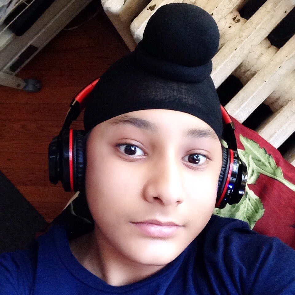 Navdeep246's tweet image. Today wheather soo Good. I thinking About beach...😎😎