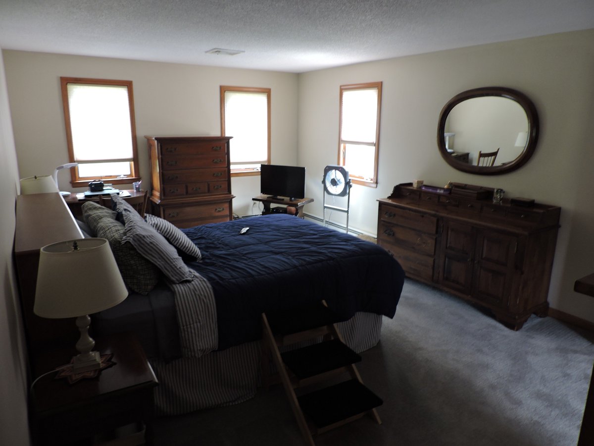 InnovProp's tweet image. Listed for $369,900 (Wethersfield,CT)  
OPEN HOUSE THIS SUNDAY from 1 to 3 pm, see you all then!